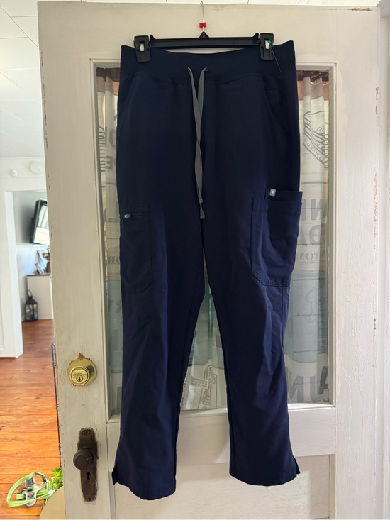 Figs Pants - Figs Women's Navy Cargo Jogger Scrub Pants